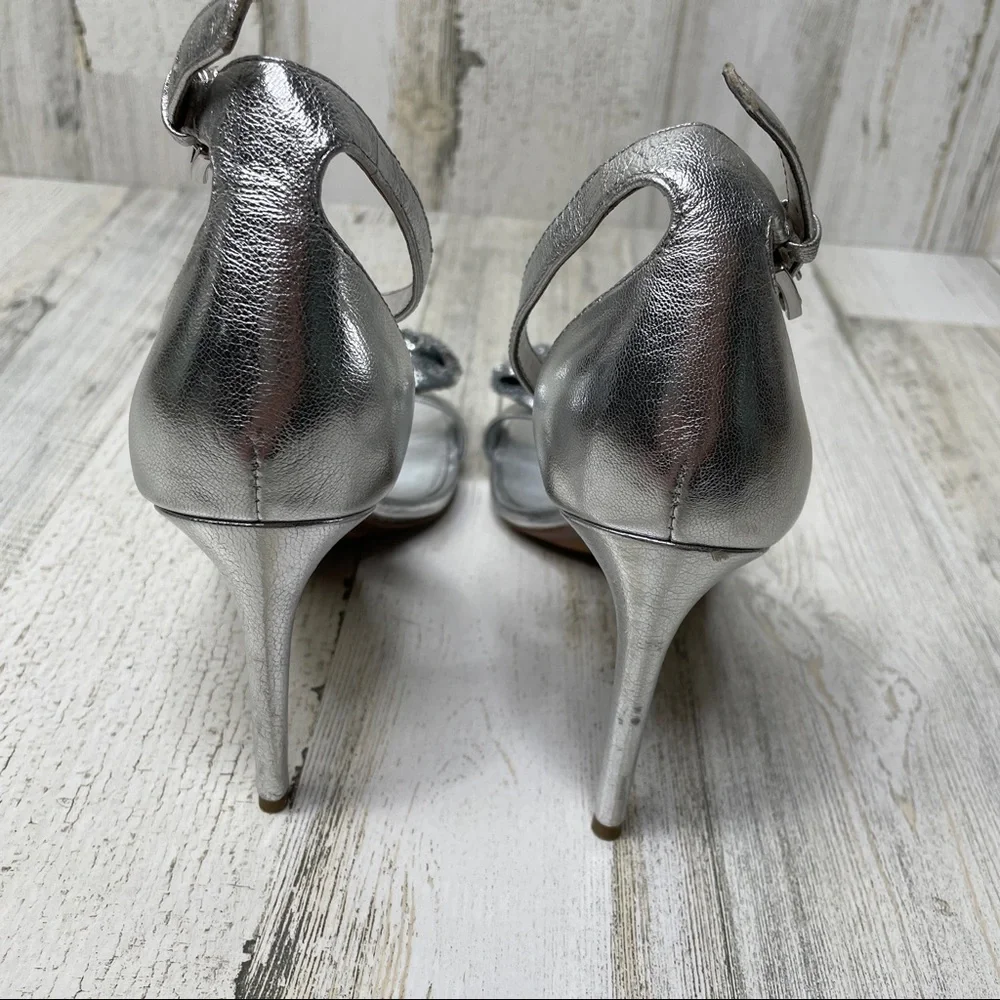 MICHAEL Michael Kors open toe sandal heels with silver sequin bow - 6.5M - Picture 6 of 9